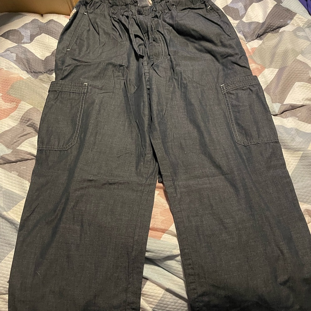 Scrub pants